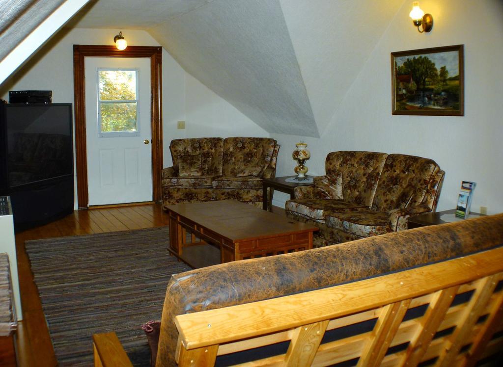Doctor'S House B & B Tara Quarto foto