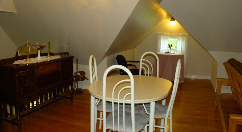 Doctor'S House B & B Tara Quarto foto