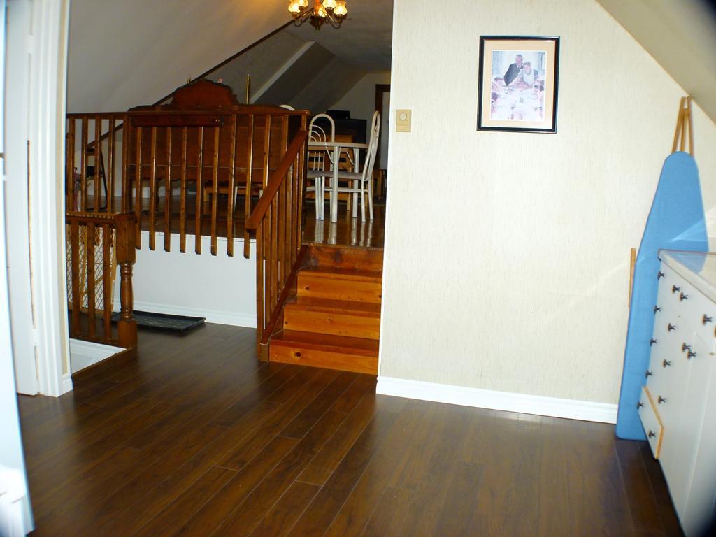 Doctor'S House B & B Tara Quarto foto